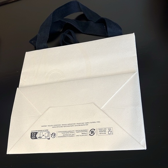 Hermes, Gant, Montblanc, Windsor and Moncler shopping bags, assorted sizes. NEW - Picture 4 of 16